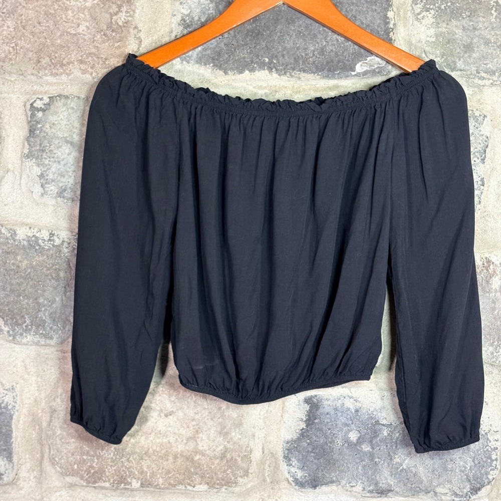 Brandy Melville Black Off the Shoulder Crop‎ Top Long Sleeve Made in Italy OS